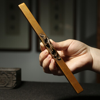 弘梅【全网低价】螭龙镇尺镇纸 青铜仿古多功能毛笔架 文房四宝礼品礼盒高档镇尺铜器摆件 弘梅【全网低价】螭龙镇尺镇纸 青铜仿古多功能毛笔架 文房四宝礼品礼盒高档镇尺铜器摆件