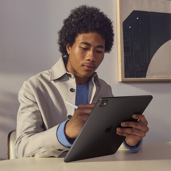 Apple iPad Pro 11 英寸 M4芯片 2024年新款平板电脑256GB WLAN版/MVV83CH/A 深空黑色*企业专享