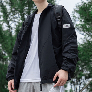 阿迪达斯 （adidas）外套男装 2023夏季新款跑步健身训练运动服户外时尚休闲防风夹克 IP4951 XS