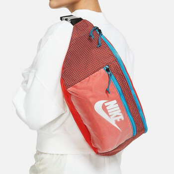 nike耐克男女单肩包2021年春季新款多功能跑步训练休闲斜挎运动cv1411
