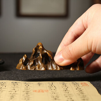 弘梅太湖石镇纸镇尺 仿古青铜器多功能创意笔山笔搁 文房四宝礼品摆件毛笔架子 弘梅太湖石镇纸镇尺 仿古青铜器多功能创意笔山笔搁 文房四宝礼品摆件毛笔架子