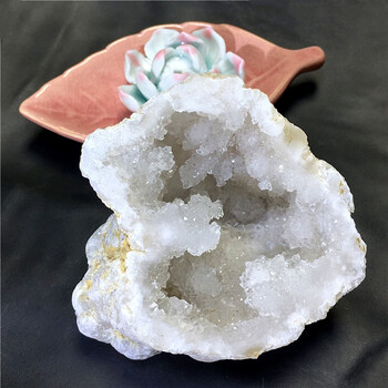 天然白玛瑙水晶洞迷你小号玛瑙聚宝盆矿石标本摆件孩子科普教学一个