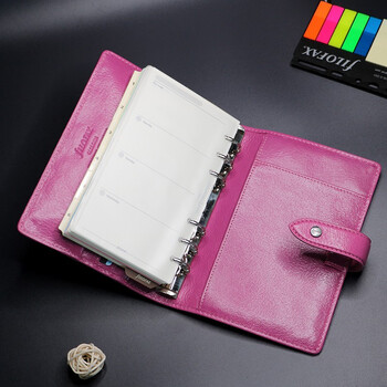 Filofax笔记本英国进口高档活页手账日程记事本真牛皮简约商务办公会议礼品礼盒装malden系列A6紫红色026028 Filofax笔记本英国进口高档活页手账日程记事本真牛皮简约商务办公会议礼品礼盒装malden系列A6紫红色026028