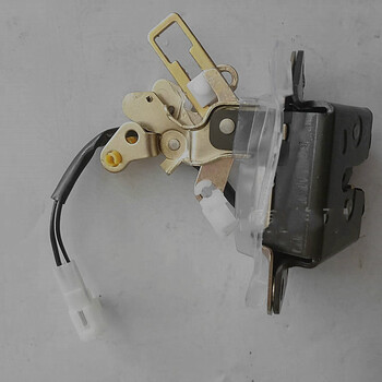 适用于昌河北斗星后备箱锁块锁芯行李箱后尾门锁块中控锁闭锁器行李箱