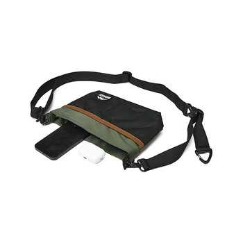 斯凯奇轻量斜挎包休闲男女防泼水运动单肩包L224U025