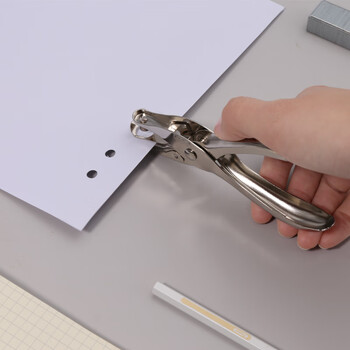 晨光（M&G）单孔打孔机孔径6mm金属手握式装订活页本圆环孔打洞神器手账收集ABS916K9 1个