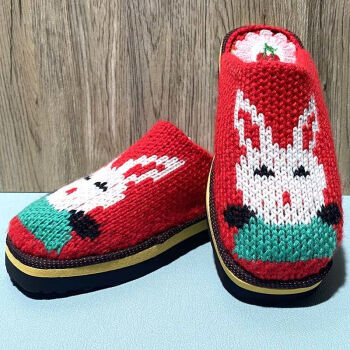 手工编织棉鞋兔子图案图片