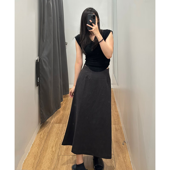 优衣库uniqlo2023秋冬女装绒面针织喇叭长裙半身裙a字版型y463666棕