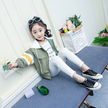 新款童装女童外套春季拼接儿童外套短款5-12岁小孩子中大童夹克连帽