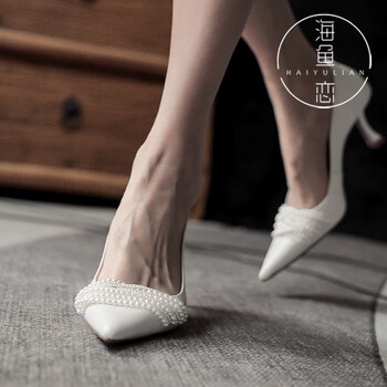 法式单鞋女2024年秋季ins小众珍珠浅口尖头高跟鞋细跟米白色35