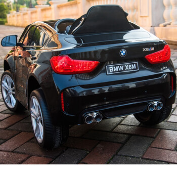 贝瑞佳儿童电动车可坐人双驱越野车带遥控四轮儿童电动汽车宝马高配