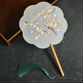 霜魄 苏绣双面三异绣 苏绣双面三异绣中国风古风长柄双面刺绣机绣团扇