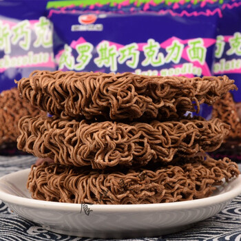 巧克力干脆面干吃面整箱休食8090后童年怀旧休闲零食方便面掌心脆