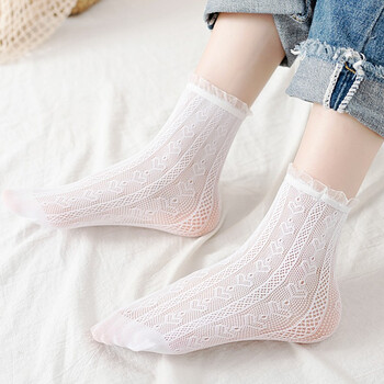 西装袜袜子女ins潮蕾丝边黑色短袜配皮鞋春秋季珍珠花边女袜均码 爱心