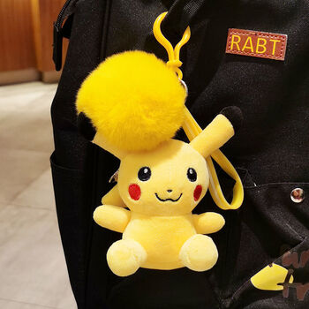 背包挂件饰品男毛绒网红皮卡丘毛绒钥匙扣挂件女可爱潮书包玩偶挂饰