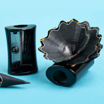 马培德（Maped）单孔合金转笔刀 迷你小号便携铅笔刀 手动铅笔削笔器削笔刀 学生刨笔刀卷笔器 041719CH随机颜色