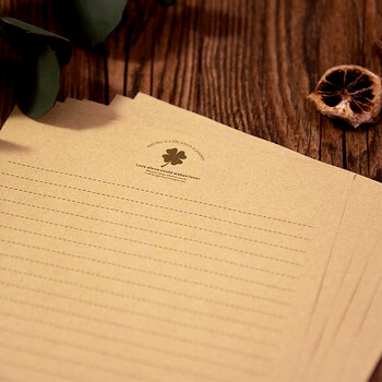 狮洛德 信纸日记写信复古文艺装饰情书信纸表白B5信笺40张 四叶草 狮洛德 信纸日记写信复古文艺装饰情书信纸表白B5信笺40张 四叶草