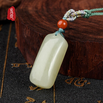 和田玉晴水无事牌左氏珠宝玉石男女款送女友