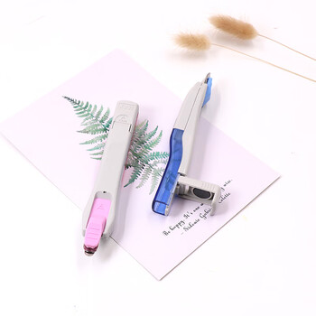 MAX美克司（MAX）高效便捷起钉器 办公用订书针取钉器 RZ-10S 粉色