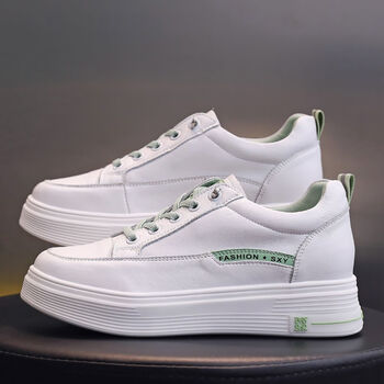 小白鞋女年春季秋新款百搭厚底女鞋学生韩版网红鞋子女士新品休闲鞋女
