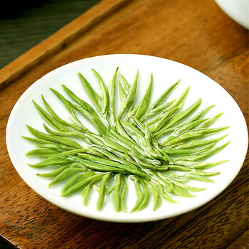 天旭绿茶苏州碧螺春茶叶新茶明前春茶嫩芽自己喝茗茶方罐装250克