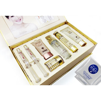 泊泉雅蚕丝蛋白补水保湿七件套爽肤水护肤品套装礼盒