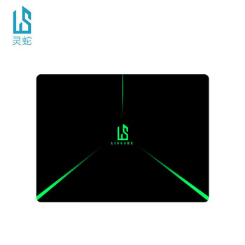 灵蛇(LINGSHE)鼠标垫 240*200*2mm家用办公游戏鼠标垫 办公电脑桌垫小号 精密包边防滑 镭射小号 灵蛇(LINGSHE)鼠标垫 240*200*2mm家用办公游戏鼠标垫 办公电脑桌垫小号 精密包边防滑 镭射小号