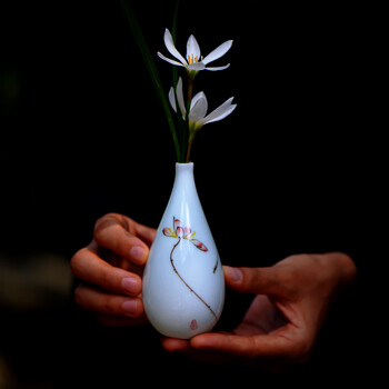 恒愎细颈花瓶 古风瓷瓶细口花瓶艺术摆件创意供佛窄口花花器禅意 燕瘦