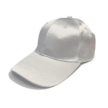 缎面纯色休闲棒球帽子男女百搭学生鸭舌帽户外逛街遮阳帽白色可调节