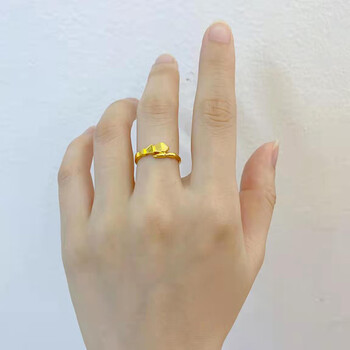 老凤祥款式黄金蛇骨戒女5g金蛇形戒指999足金活口可调节纯金手饰生日