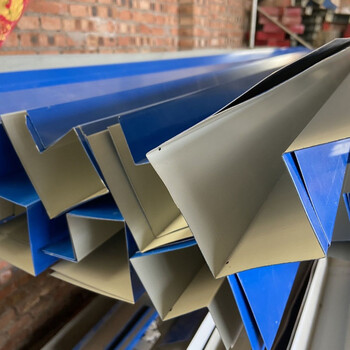 屋檐导水槽彩钢瓦水槽雨水槽流水槽屋顶流水槽屋顶雨水槽屋檐雨水槽