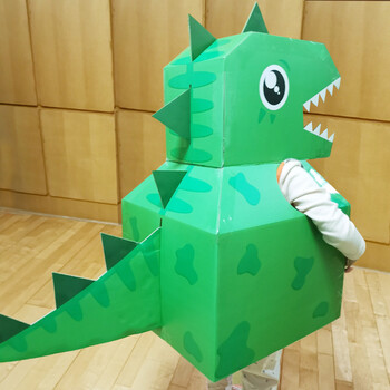 赟娅抖音diy纸板纸箱恐龙玩具手工拼装制作模型可穿戴幼儿园表演六一