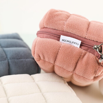 国誉(KOKUYO)学生办公收纳包枕枕包涤纶帆布笔袋浅蓝中号WSG-KUK261LB 国誉(KOKUYO)学生办公收纳包枕枕包涤纶帆布笔袋浅蓝中号WSG-KUK261LB