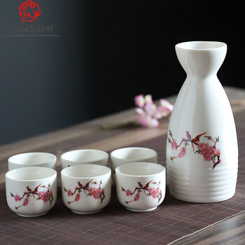 烧酒杯子 家用日式陶瓷酒具套装白酒分酒器仿古酒壶古代喝酒杯清酒器