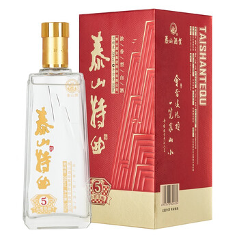 泰山白酒泰山特曲小窖佳酿纯粮食酿造浓香型白酒山东特产