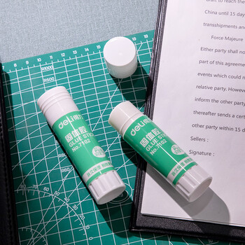 得力（deli）7102 固体胶水/胶棒 21g高粘度PVA 快干耐用便携 学习生活手工DIY（12支/盒）5盒装