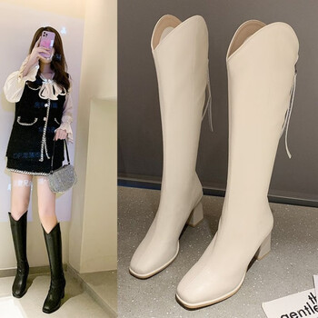 栀柜 pu高筒橡胶方头后拉链靴子高跟时装靴粗跟 米白色 35
