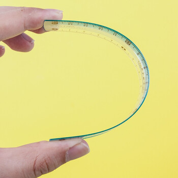 马培德(Maped)测量工具 不易折断套尺 透明柔韧耐用可弯曲刻度尺 初高中小学绘图考试学习尺子 897134CH随机颜色 马培德(Maped)测量工具 不易折断套尺 透明柔韧耐用可弯曲刻度尺 初高中小学绘图考试学习尺子 897134CH随机颜色