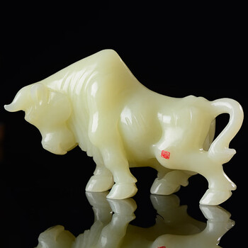 【实物以检】苏州玉雕名家王磊 和田玉稀缺黄玉 黄口料牛气冲天摆件