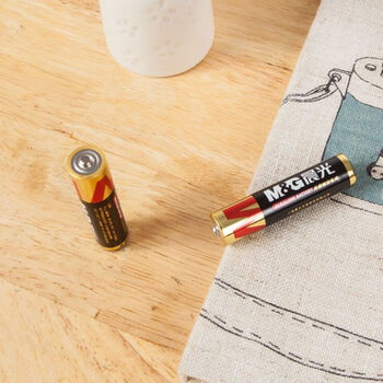 晨光7号碱性电池(2粒吸卡)ARC92555 5板装 (一共10粒) 晨光7号碱性电池(2粒吸卡)ARC92555 5板装 (一共10粒)