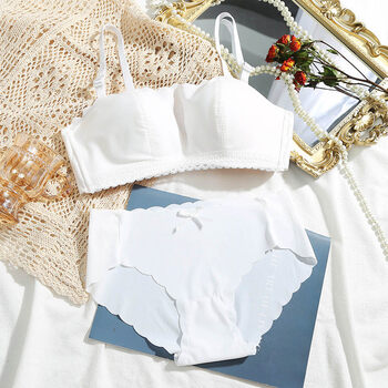 双肩带内衣女胸显小防走光少女小胸防滑纹胸衣聚拢胸罩白色套装3885b