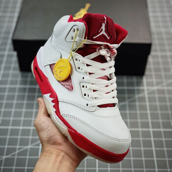 纯原级 aj5 奥利奥流川枫白水泥密歇根大巴黎乔5代男女高帮篮球鞋