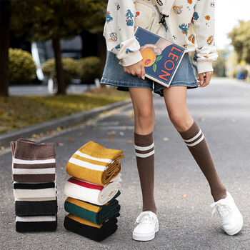 风少女中高筒长筒日系二杠及膝袜潮韩版小腿袜子女百搭白黑白红两双装