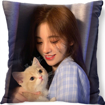 2022新款鞠婧祎周边同款抱枕海报照片定制靠垫午睡枕送闺蜜的生日礼物