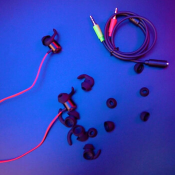 钛度【全网热销】TG10星鲨游戏耳机入耳式 带麦笔记本台式机双孔吃鸡三角洲行动 3.5MM版本 红黑色