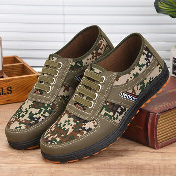 新款迷彩牛筋底老北京布鞋帆布鞋休闲防滑男鞋软底轻便透气工作鞋军