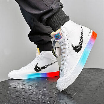 linikerb空军一号电玩像素鞋学生高帮轻便sb板鞋高街圆头休闲鞋nike