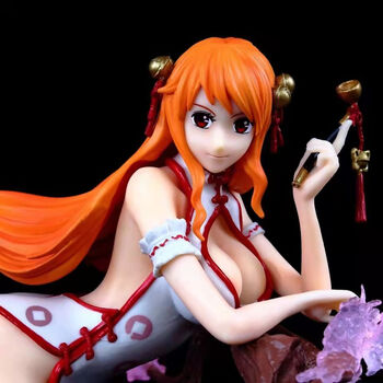 女帝索隆艾斯山治白胡子公仔机箱桌面摆件生日礼物摆件玩偶旗袍娜美高