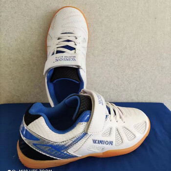 莹恋WINION严选 乒乓球鞋儿童款男童女童起点透气防滑运动鞋白蓝32