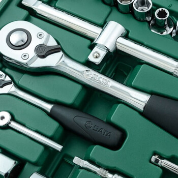 世达(SATA)汽修汽保工具小飞大飞套筒棘轮扳手组合套装09518 世达(SATA)汽修汽保工具小飞大飞套筒棘轮扳手组合套装09518